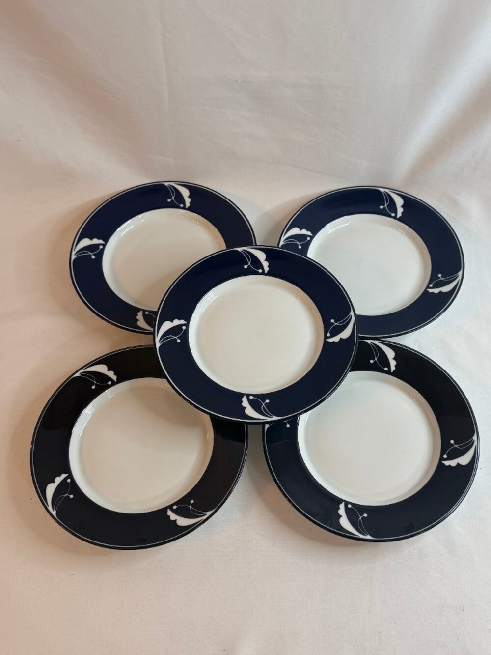 5 Dansk Flora Indigo Navy Blue Bayberry Bread Dessert 7.25" Plates Portugal 4128